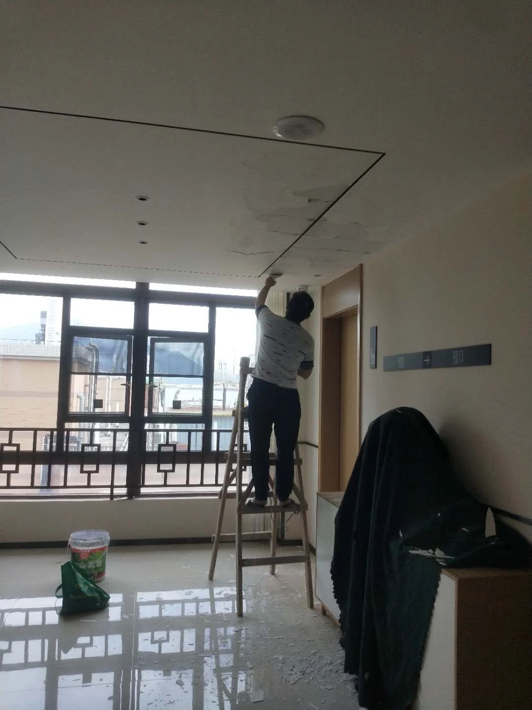 肇慶室內(nèi)外裝修維修改造工程 專業(yè)拆屋拆除與廢舊物資清運(yùn)服務(wù)